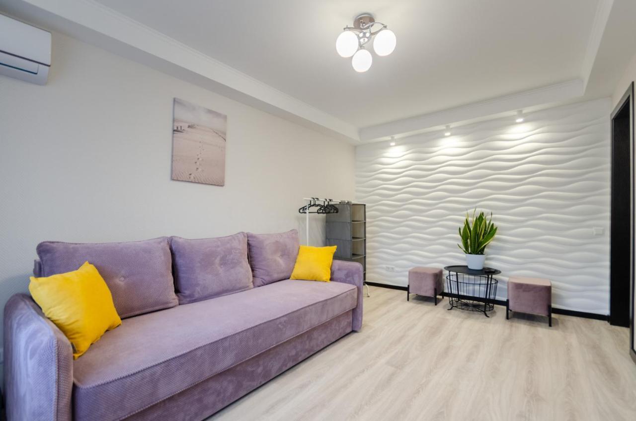 Artal On Obolonskyi Avenue 16 * Киев