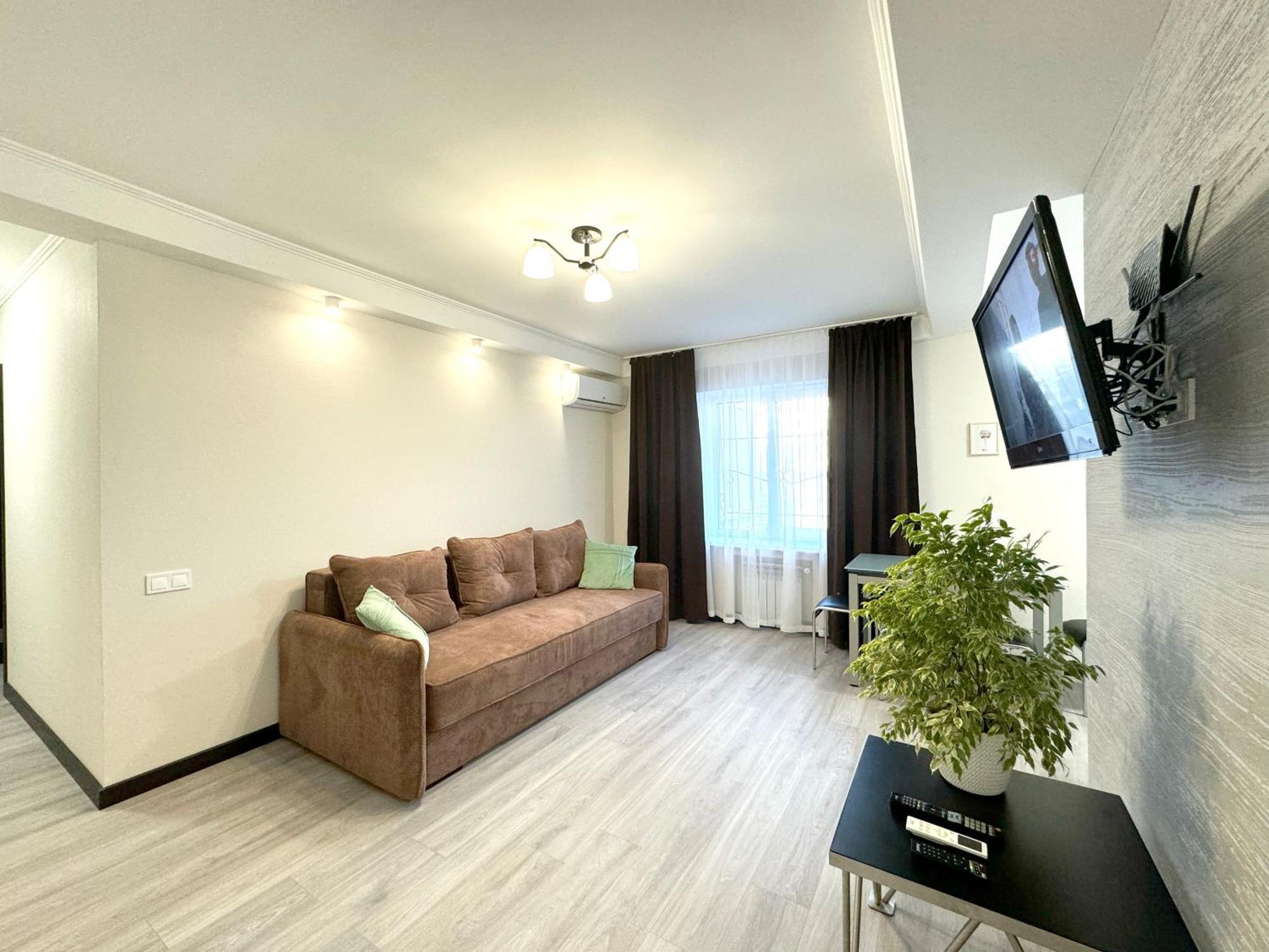 Апартаменты Artal On Obolonskyi Avenue 16